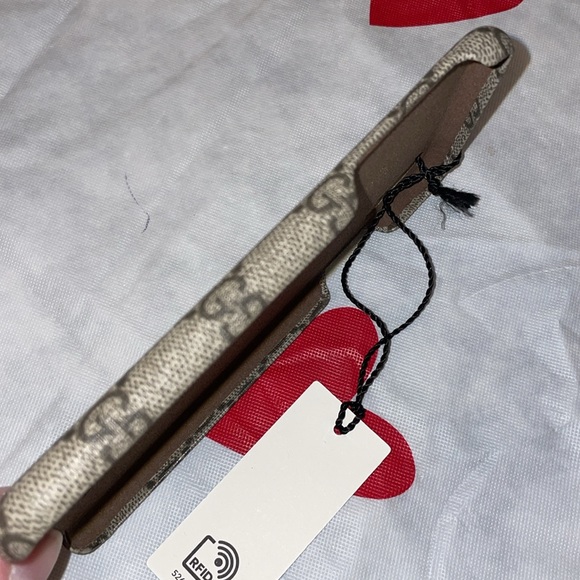 New authentic Gucci Ophidia iPhone XS max case - Picture 3 of 9